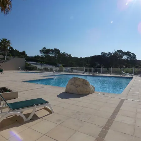 Les Pins Parasols De La Roque Roquebrune-sur Argens